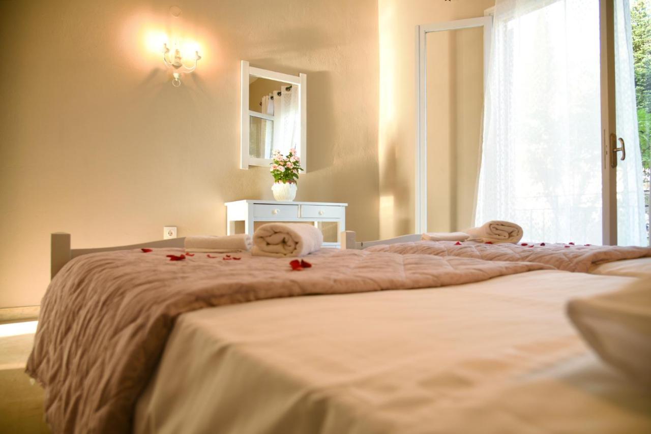 Maison Anna Corfu Holiday Apartments Ypsos Exteriör bild