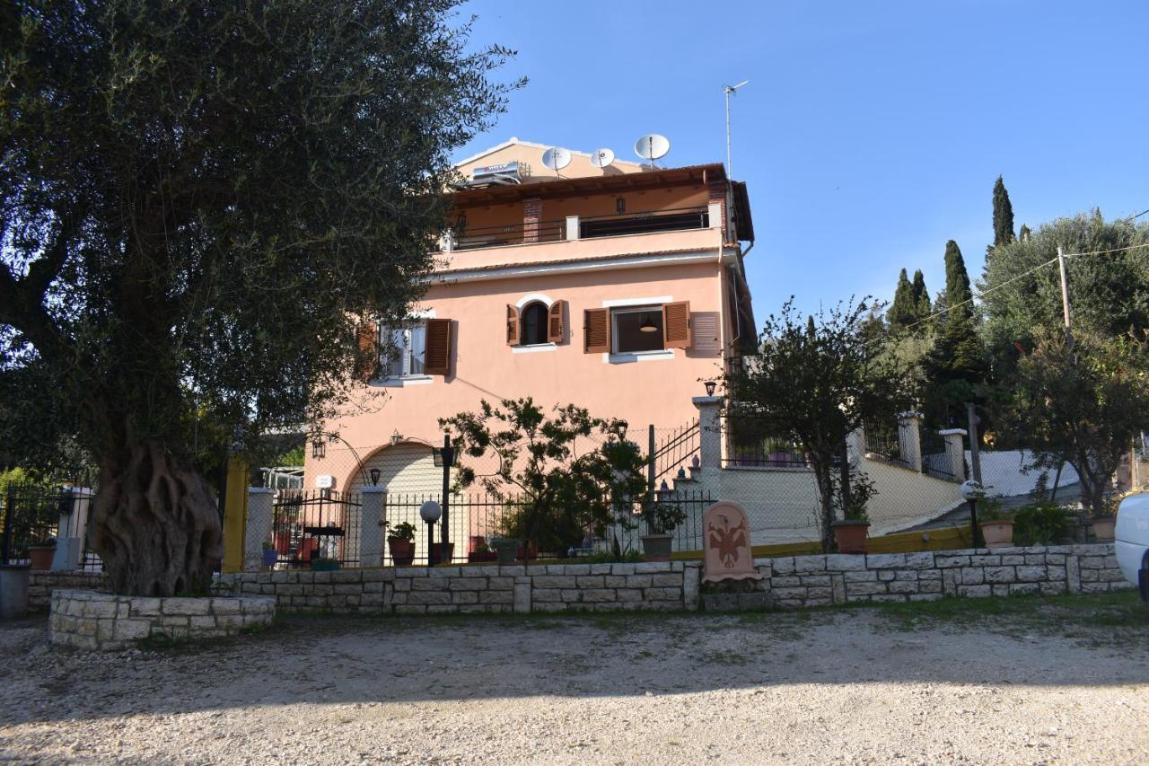 Maison Anna Corfu Holiday Apartments Ypsos Exteriör bild