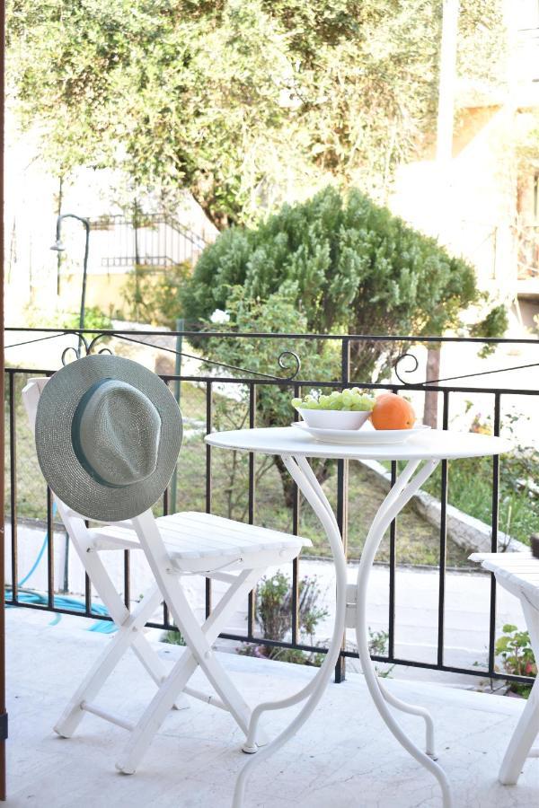 Maison Anna Corfu Holiday Apartments Ypsos Exteriör bild